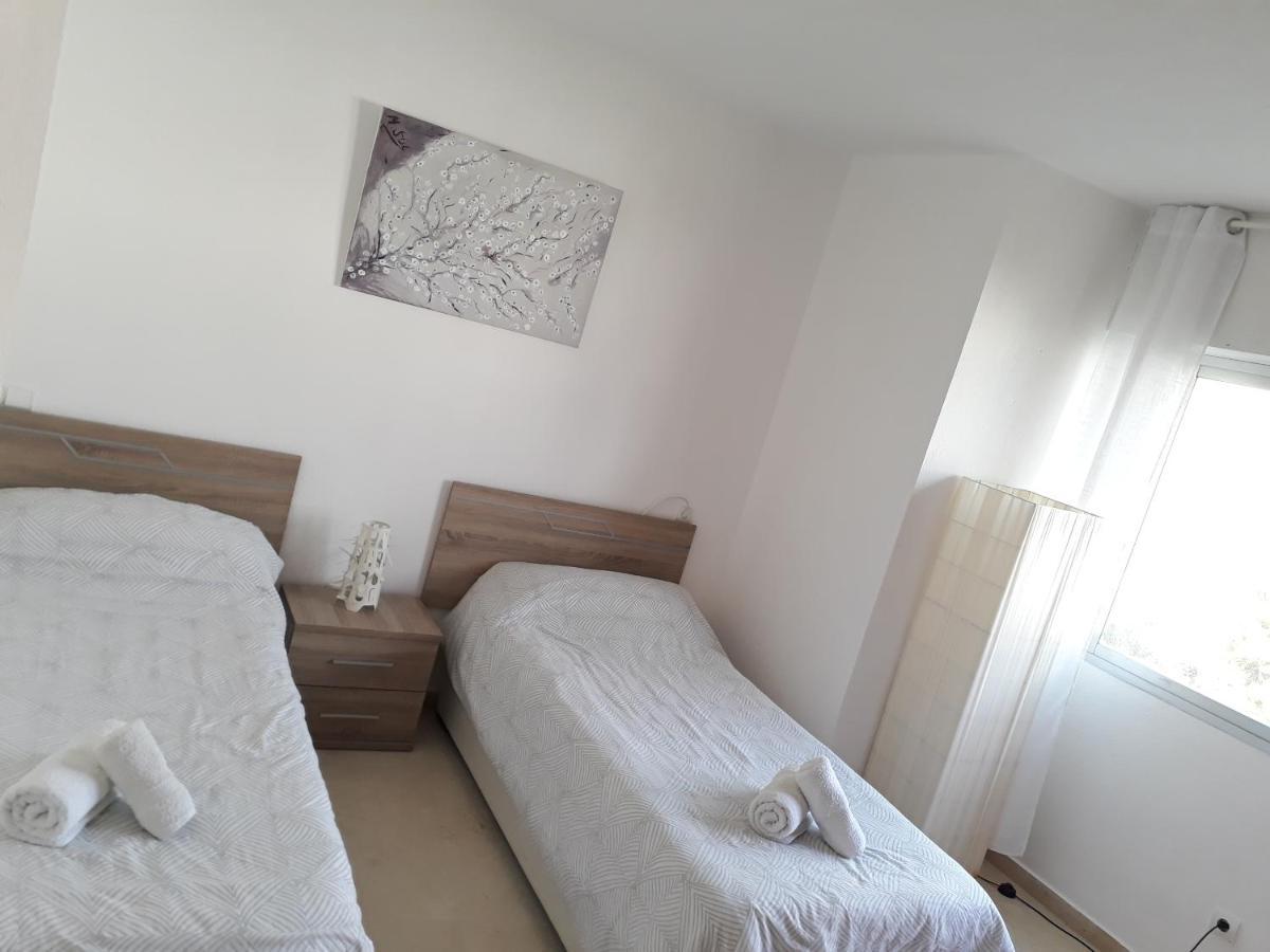 Urbanizacion Puerto Paraiso Estepona Zewnętrze zdjęcie